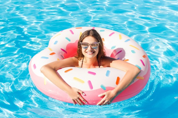 The Benefits of an Above-Ground Pool HeaterImage