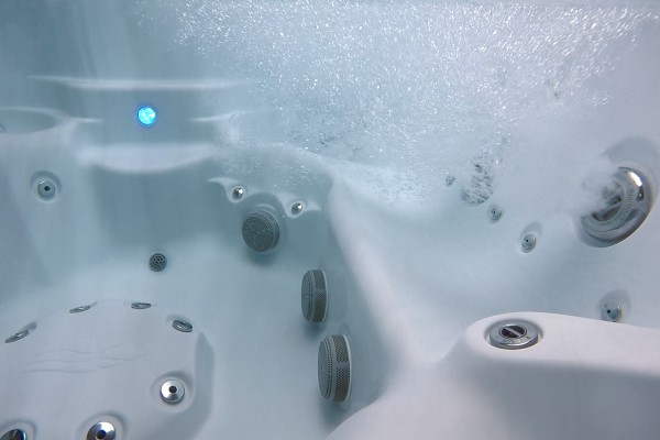 Explore the Features of Sundance® Spas