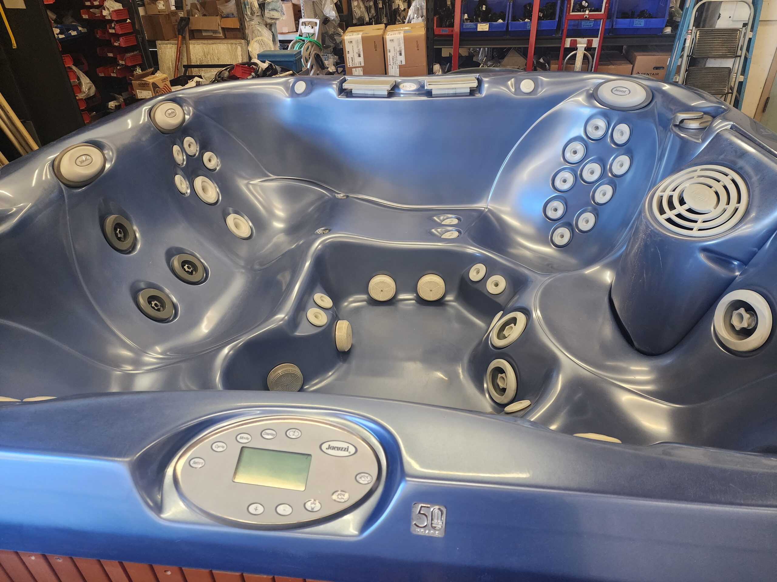 2006 Jacuzzi J-385 With Stereo