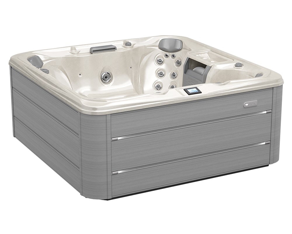 ガルバニックスパ Chelsee® - Sundance® Hot Tub | All Season Pools & Spas